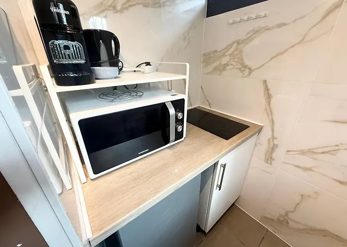 Апартаменты Le Pavillon Cosy & Terrasse Proche Bordeaux *